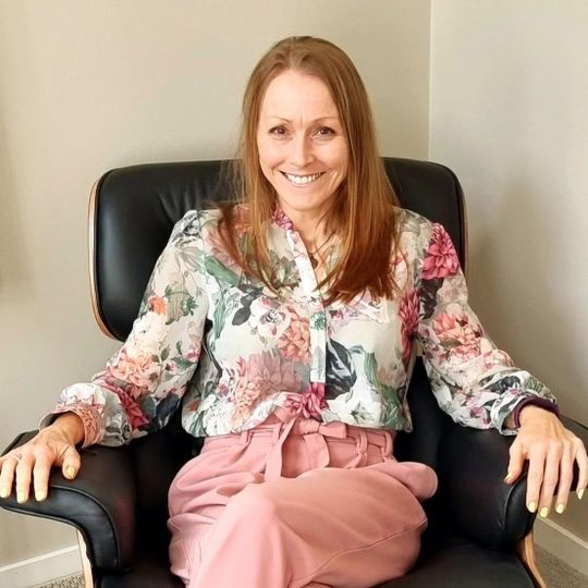 Wenche Kjenner